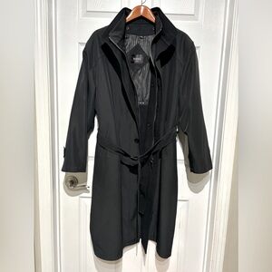 Hugo Boss Trench Coat / Black / Size XL